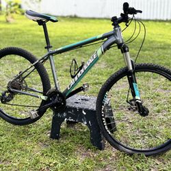 Cannondale Trail 7 mountain bike for Sale