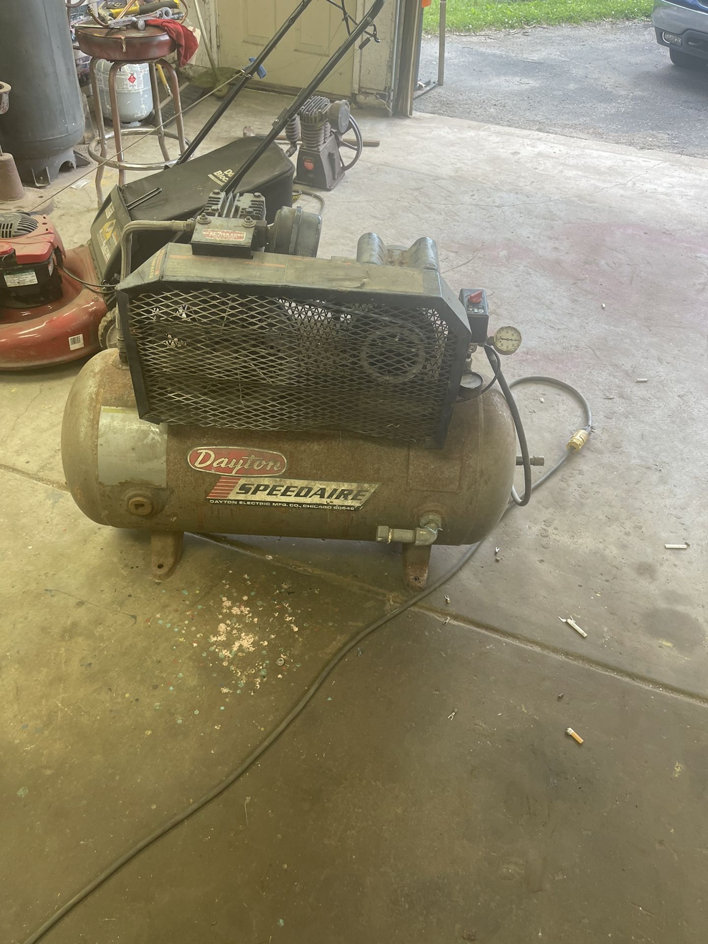 Air Compressor 