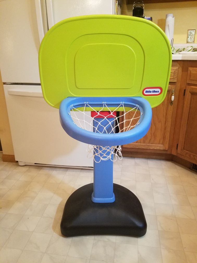 Little tikes adjustable basketball net
