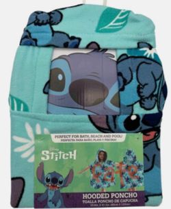 HOODED PONCHO STITCH $15.99