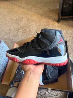 Air Jordan 11 Bred