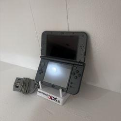 New Nintendo 3ds XL 64gb