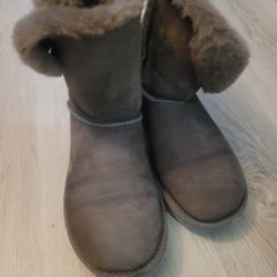 Uggs