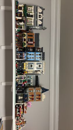 Lego Modulars and Lego London bus