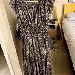 Oliviaceous Maxi Dress size small