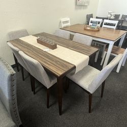 Mid Century Modern Table And 6 Chairs 