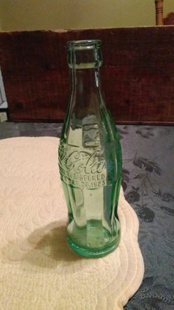 Vintage Coca Cola bottles 1923