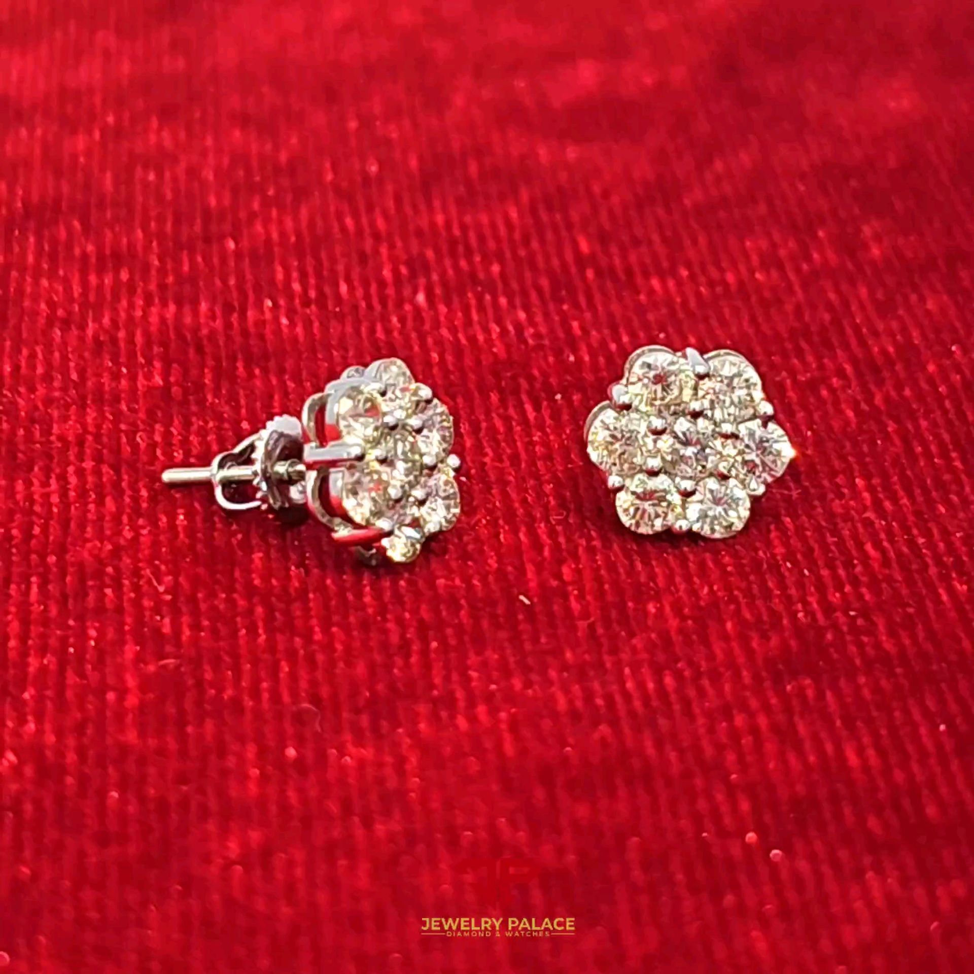 Elegant Floral Diamond Earrings in 10K White Gold with 1.6 CTW of diamonds