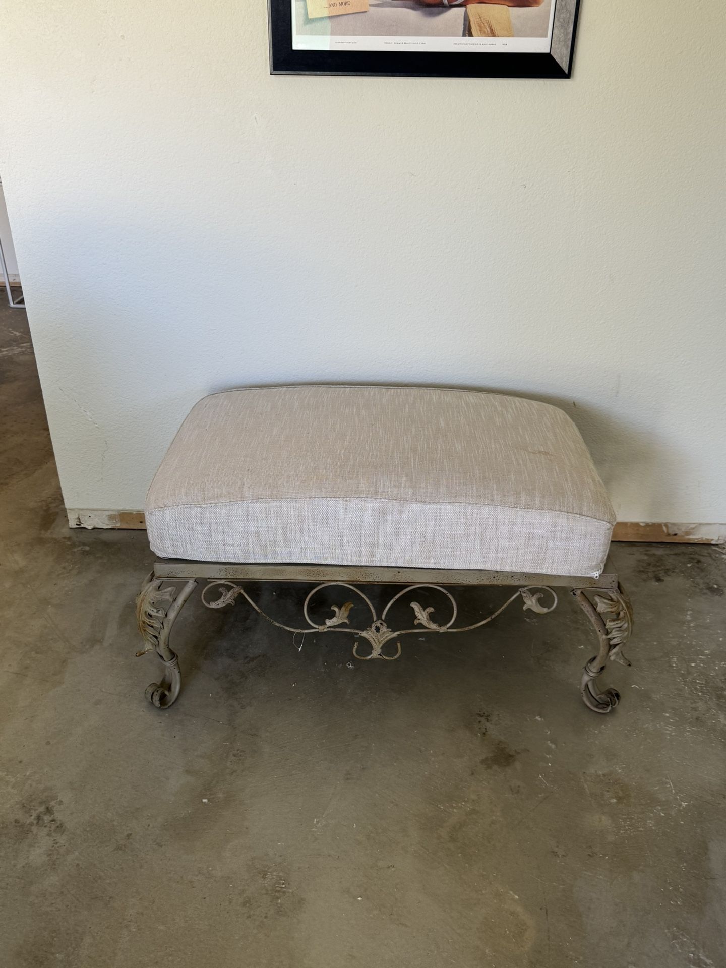 Outdoor Patio Ottoman 34 X 32 X 20” High 