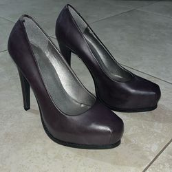 G by Guess Women’s High Heels / Shoes, Size 7