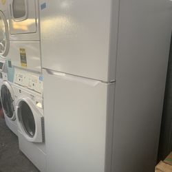 Refrigerator Best Deal Or Make Us An Offer Ask For