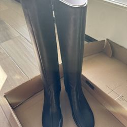 Vince Women's Maggie Tall Boots Knee High ( Brand New)