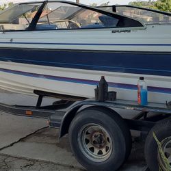 Bayliner Capri 