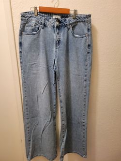 Forever 21 Leopard Star Baggy Jeans
