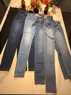 American Eagle & Fashion Nova Jeans Bundle