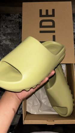 Yeezy Slide