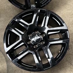 20” TRAIL BOSS RIMS FOR CHEVY AND GMC 
