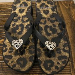 Brighton  Cheetah Thong  Wedge Sandals 7.5