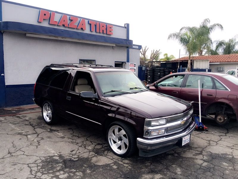 2 door tahoe