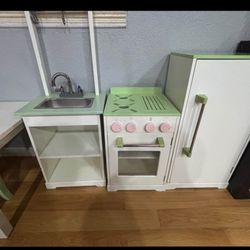 Pottery Barn 3 Piece Kitchen Set 