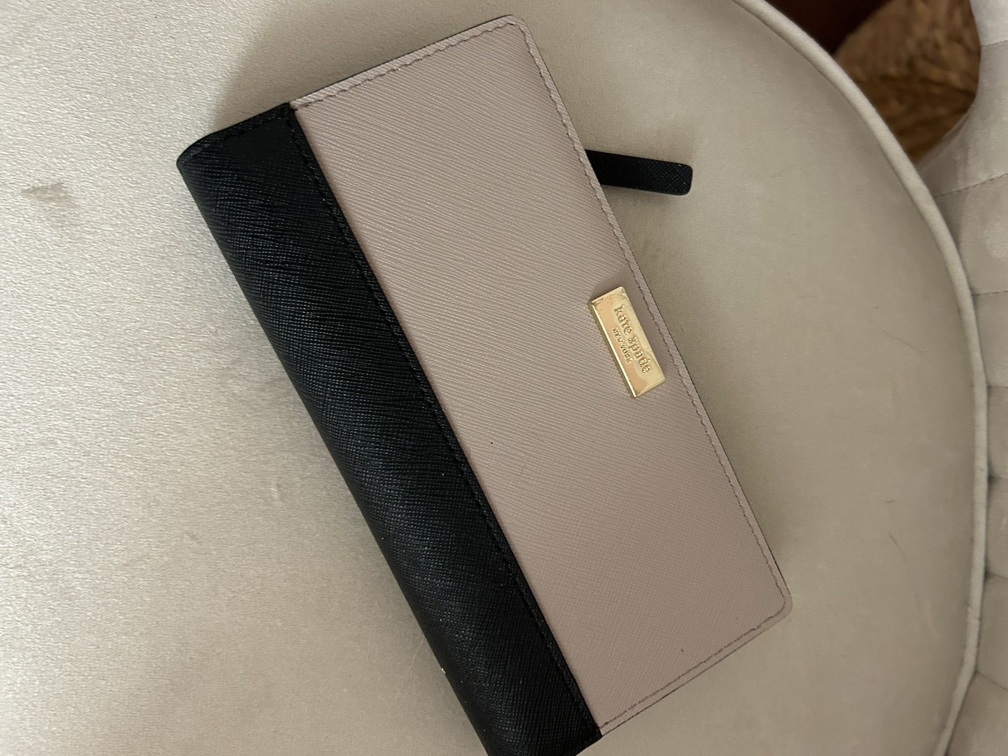 Small Kate Spade Wallet