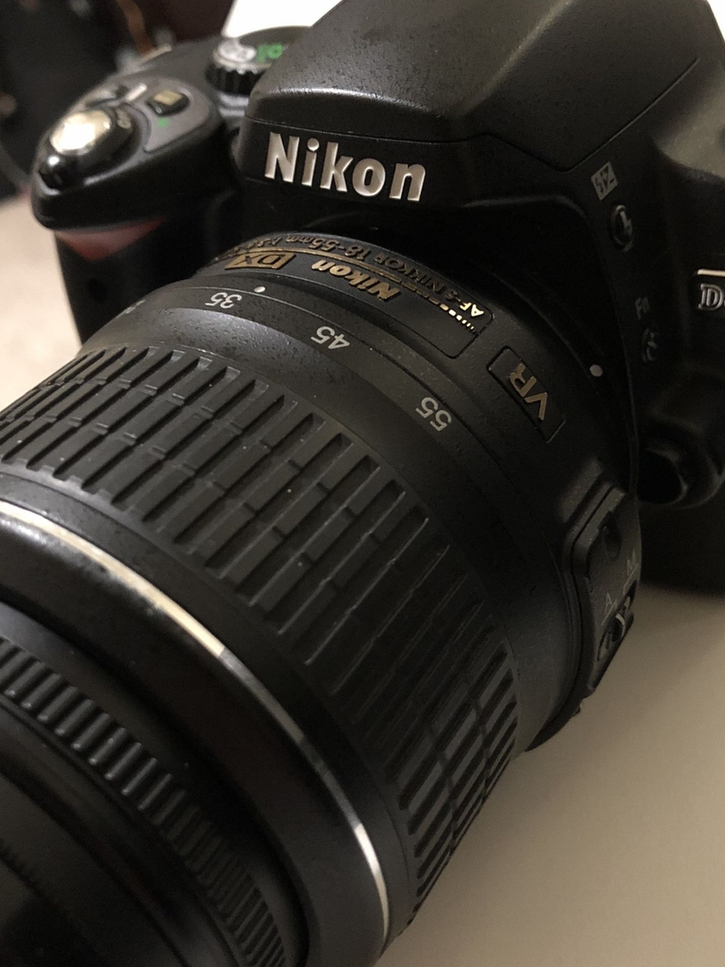 Nikon D40