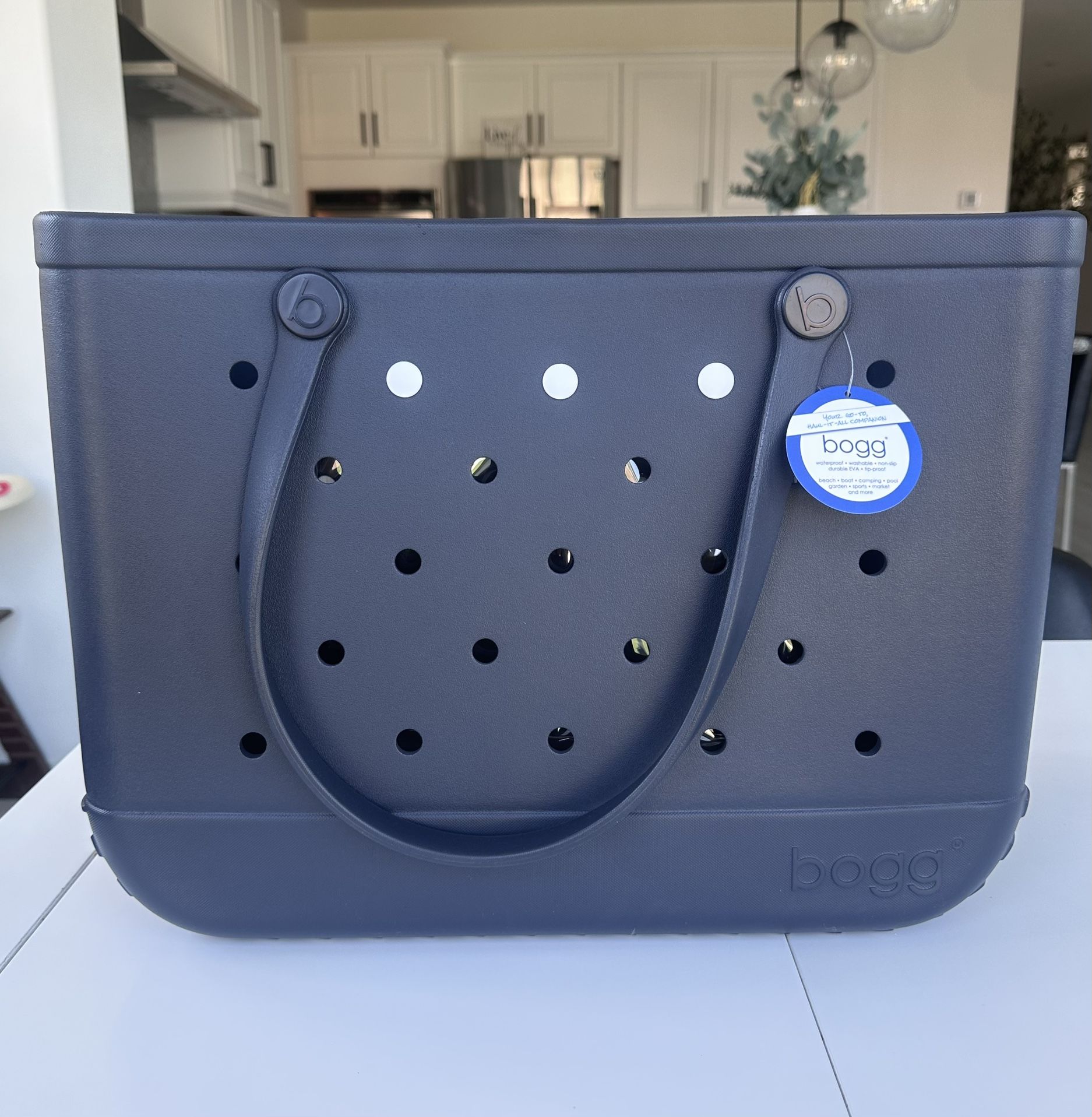 Bogg Large Navy bag