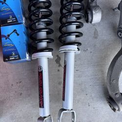 N3 RC Loaded Strut for Ram 1500 19-25 