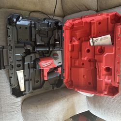Milwaukee Rotary Chipping Hammer slightly used