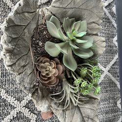 Mother’s Day Gifts-Unique Concrete Leaves