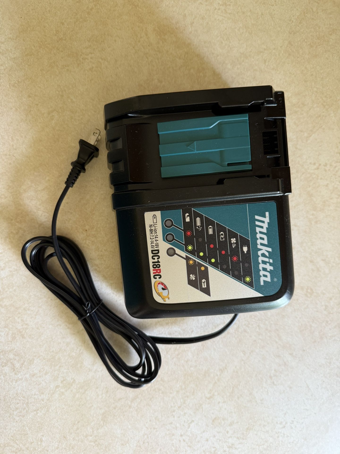 Makita Battery charger