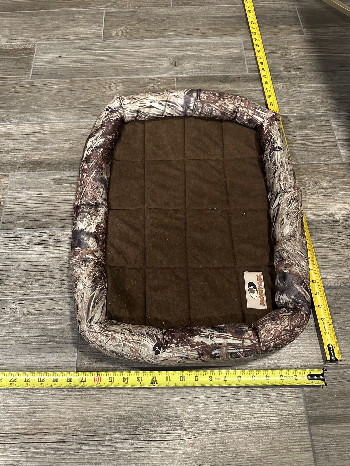 24in L x 18in W