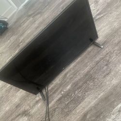 TV 32 Inch Polaroid With Remote 