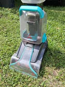 NICE BISSELL CARPET CLEANER