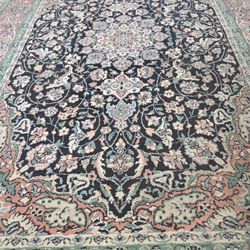 Antique    Area Rug 