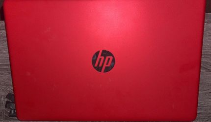 Red HP Laptop￼