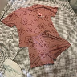 Dusty Rose Cartoon Bear Print Pajama Set - Tee & Shorts
