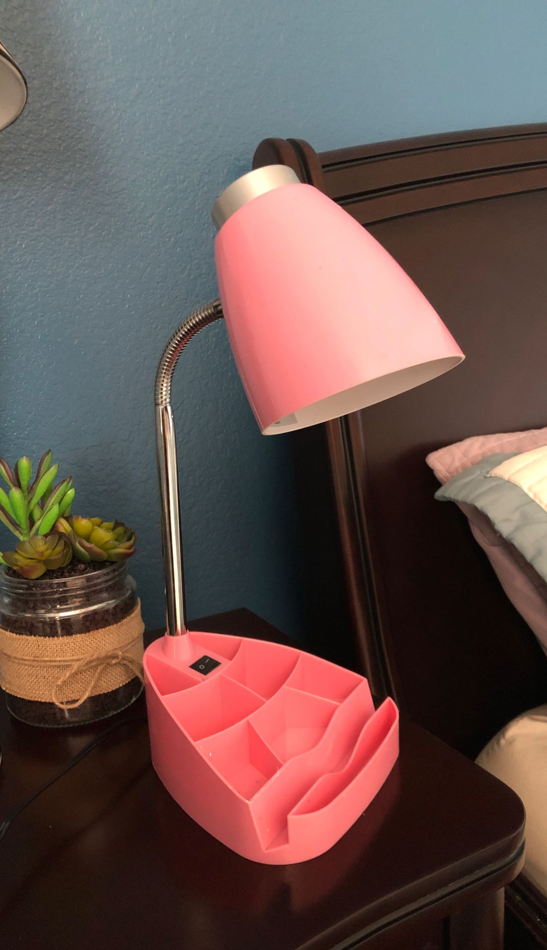 Desk lamp for kids/teens