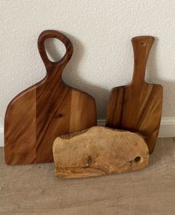 Wooden boards used for decoration only