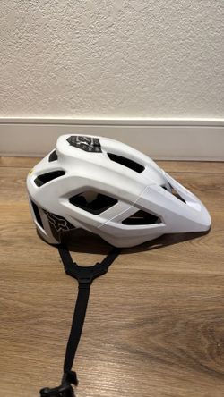 White Fox helmet - great condition