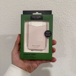 Kate Spade New York Pale Dogwood MagSafe Phone Wallet