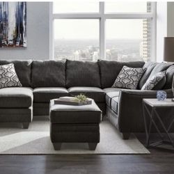 Sectional Sofa for 6 People – Dark Gray – Great Condition