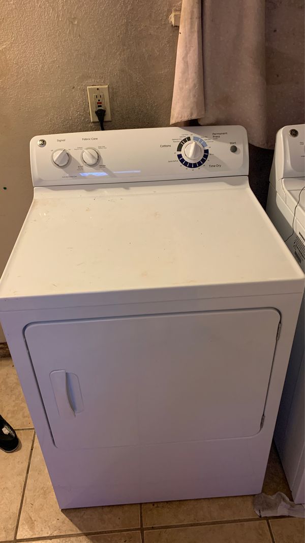 General Electric, Electric Dryer 220v OBO for Sale in Escondido, CA