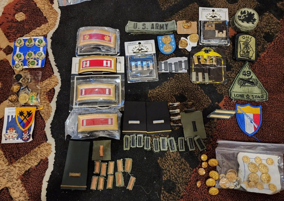 Military Ranks, Insignia, Patches, and Buttons