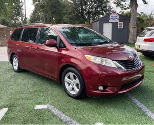 2014 Toyota Sienna