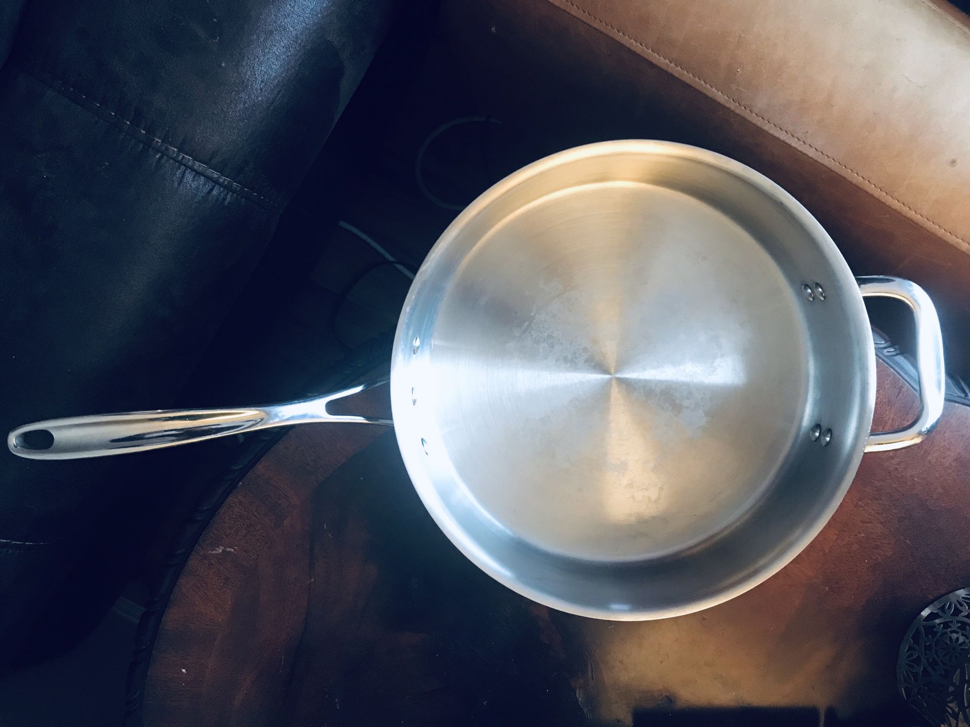 Calphalon 3 Qt 10" Stainless Steel Sauce Pan - Quality for less - Gently used