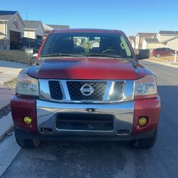 Nissan titán