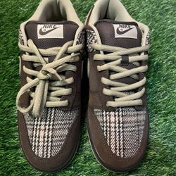 Nike SB Dunk Low ‘Tweed’ Size 9.5