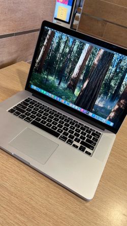 Apple MacBook Pro 15” Retina i7/16GB/500GB SSD $350