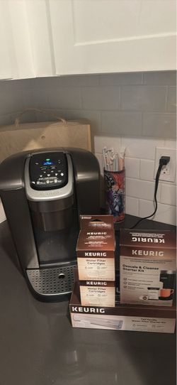 Keurig Coffee Maker with Accessories Bundle